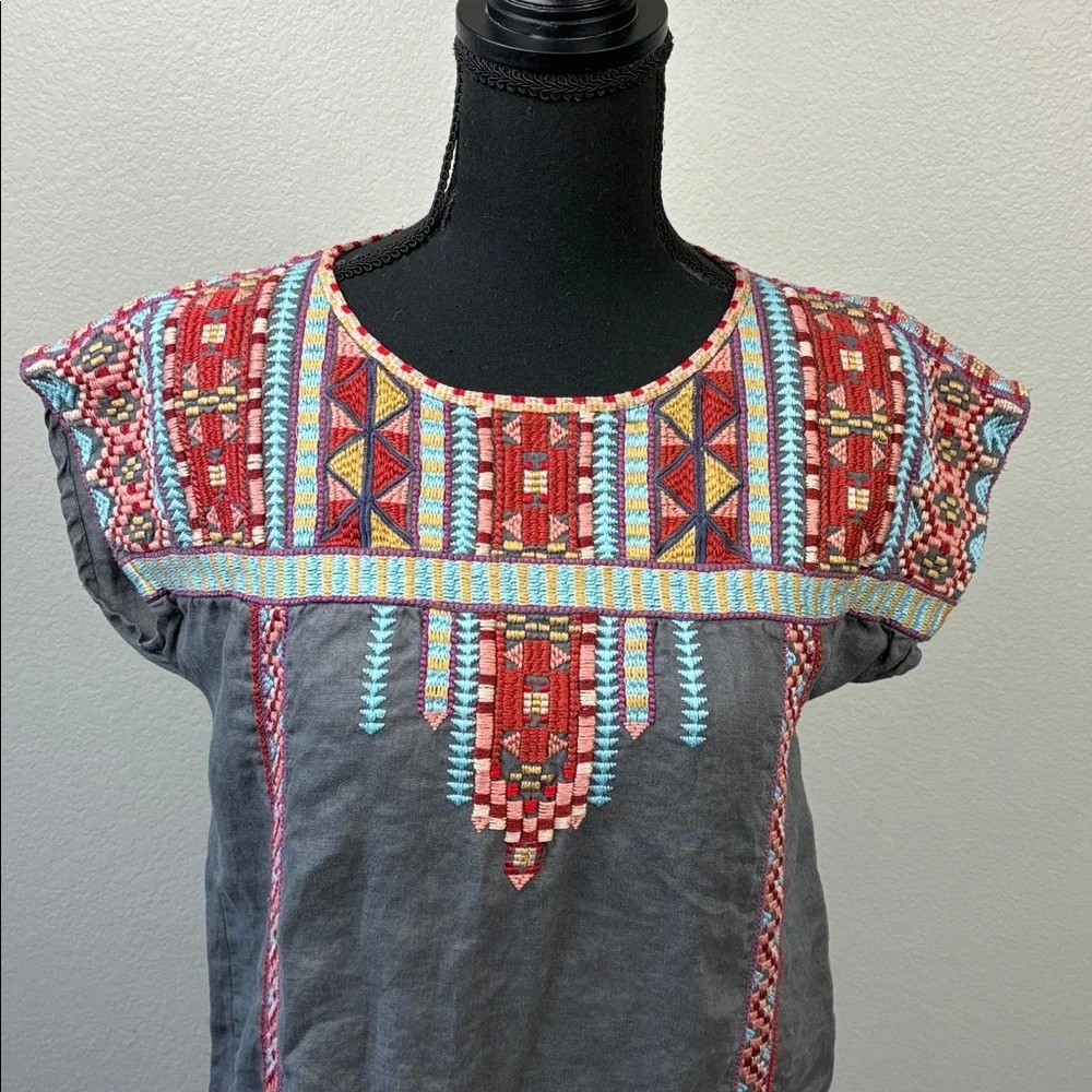 Johnny Was Ezra Shift Dress Gray Linen Embroidered Tribal Motif Mini Tunic S - Picture 7 of 11